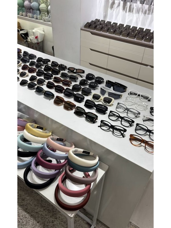 広州レディースシューズ売場 — 中国買付