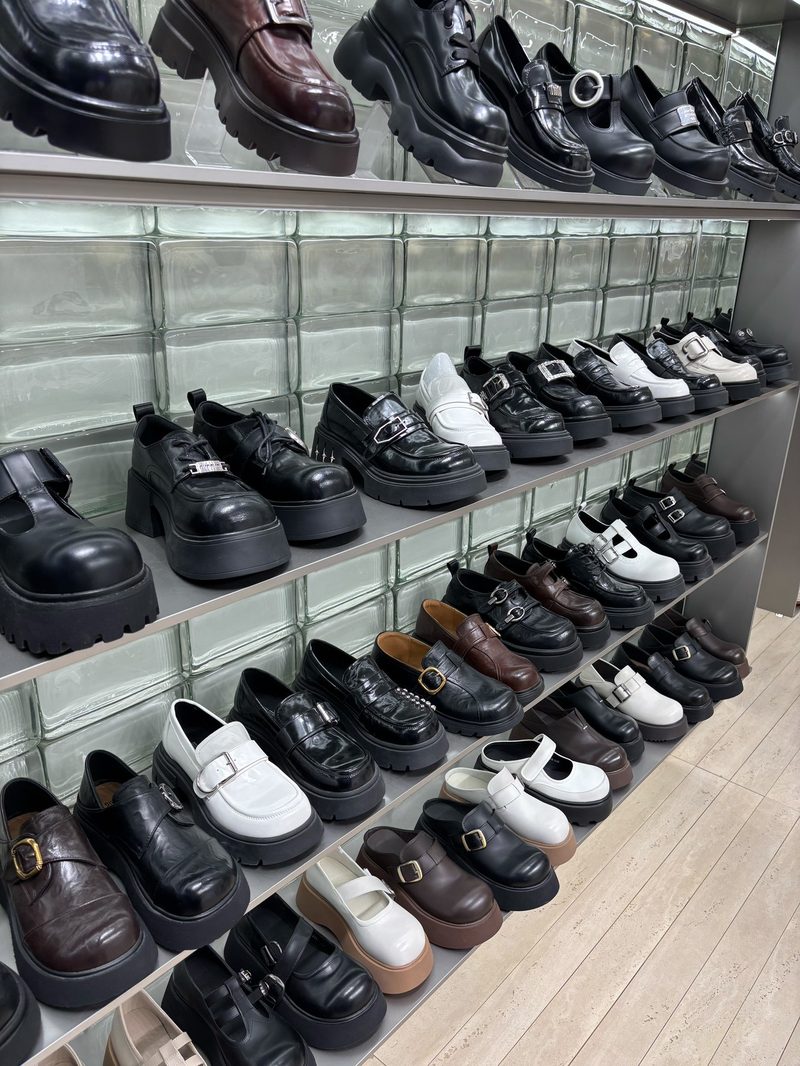 広州靴売場 — 中国仕入れ・買付代行